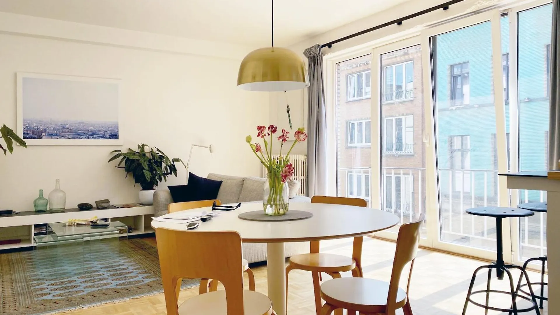Trendy & Sunny Apartment In Ghent