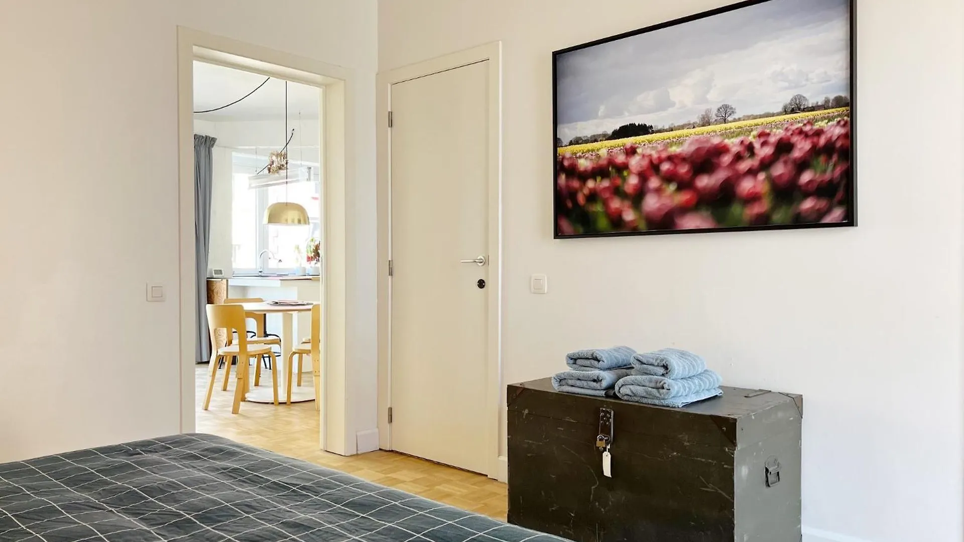 Trendy & Sunny Apartment In Ghent