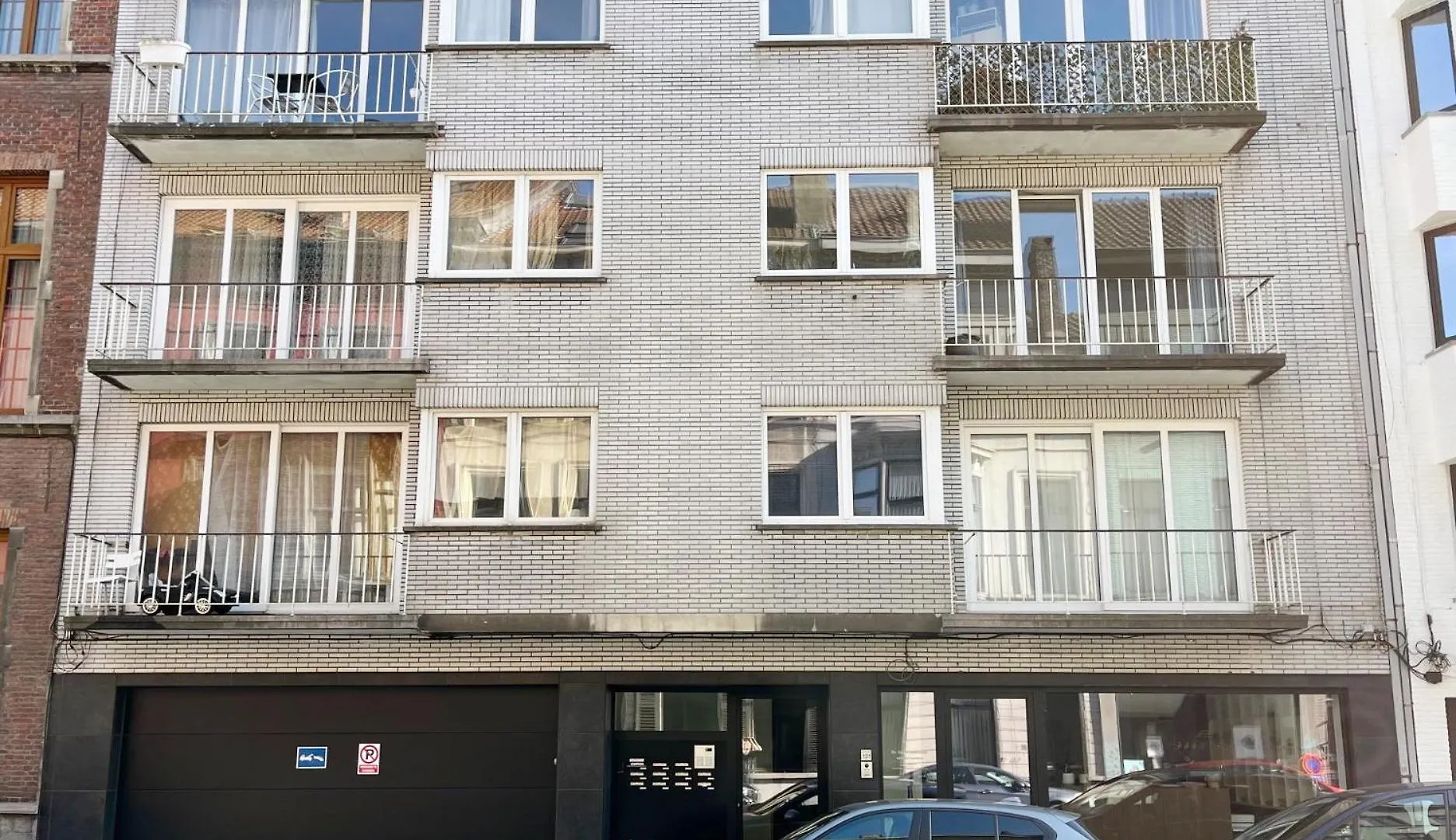 Trendy & Sunny Apartment In Ghent 0*,